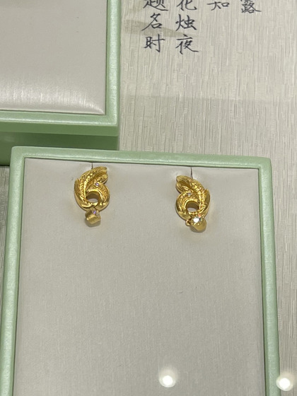 Chow Tai Fook 商场爆款 女式 耳饰 耳钉图片6898552